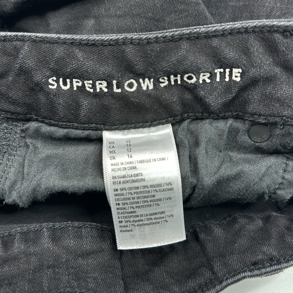 American Eagle Super Stretch Super Low Shortie Black Shorts Size 12 - Picture 7 of 9